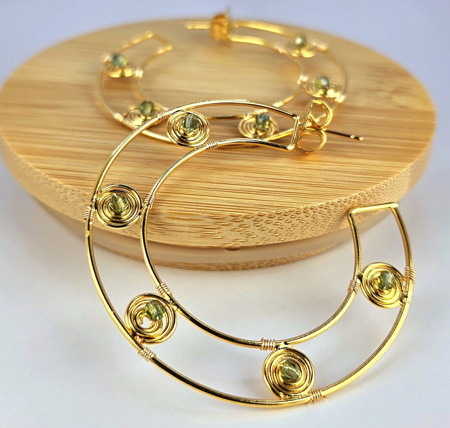 Tolimas Gold Hoop Earrings with CRYSTALLIZED™ – Swarovski Elements