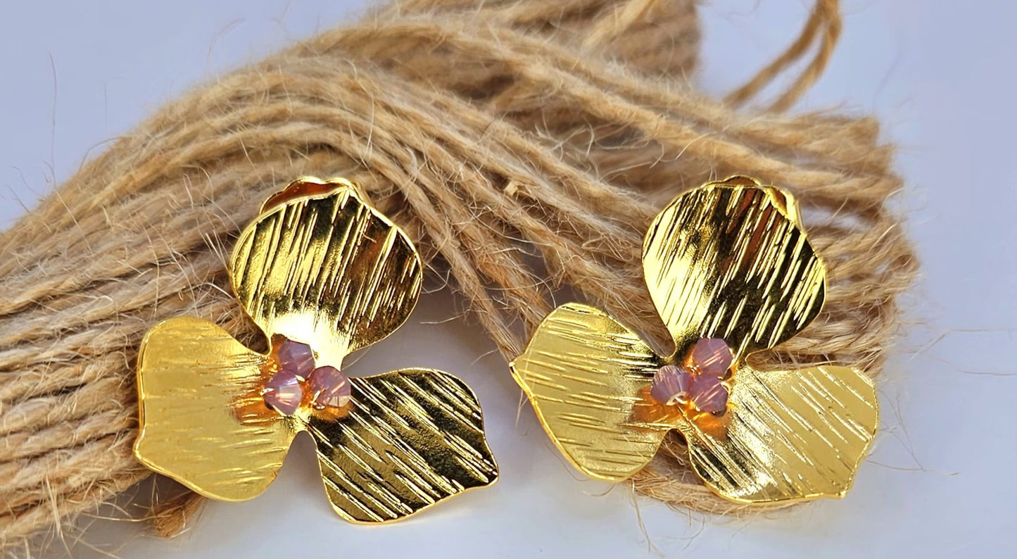 Isola Bella Floral Gold Stud Earrings with CRYSTALLIZED™ – Swarovski Elements